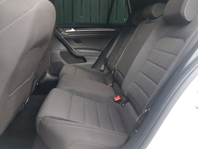 Used Volkswagen Golf 2017 for sale - 77223535: Photo 6