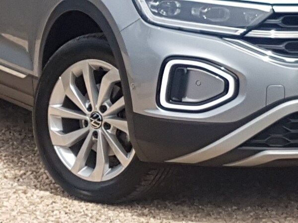 Used Volkswagen T-Roc 2024 for sale - 75209664: Photo 9
