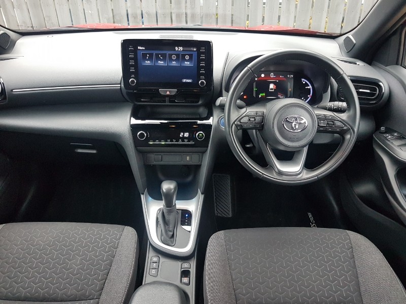 Used Toyota Yaris Cross 2022 for sale - 76465455: Photo 2