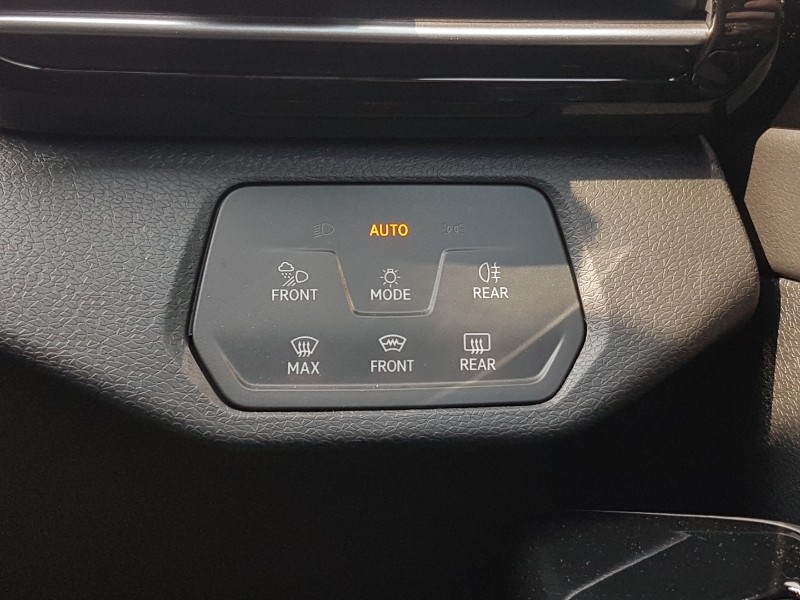 Used Volkswagen ID.5 2025 for sale - 76639442: Photo 11