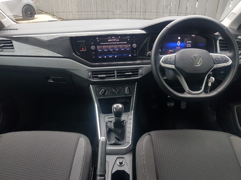 Used Volkswagen Polo 2024 for sale - 76191534: Photo 2