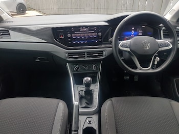 Used Volkswagen Polo 2024 for sale - 76191534: Photo