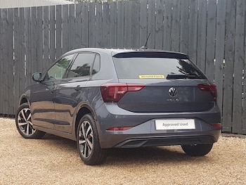 Used Volkswagen Polo 2024 for sale - 76191534: Photo
