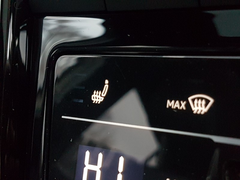 Used Volkswagen T-Roc 2025 for sale - 77237300: Photo 16