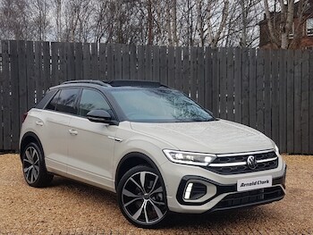 Used Volkswagen T-Roc 2025 for sale - 77237300: Photo