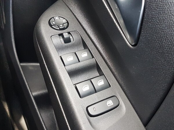 Used Vauxhall Corsa 2022 for sale - 76052481: Photo 18