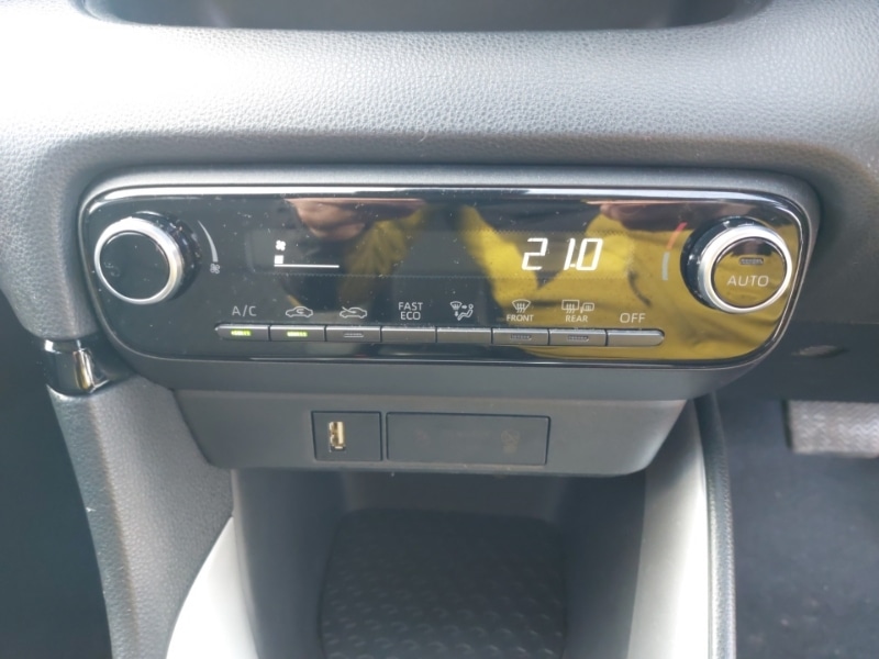 Used Toyota Yaris 2021 for sale - 78203214: Photo 19