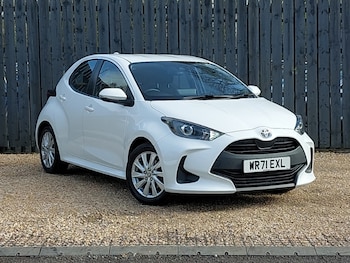 Used Toyota Yaris 2021 for sale - 78203214: Photo