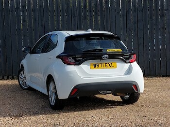 Used Toyota Yaris 2021 for sale - 78203214: Photo