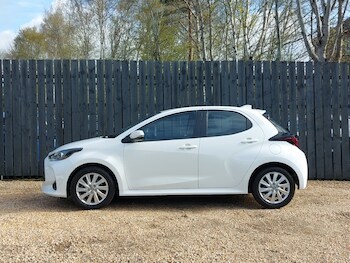 Used Toyota Yaris 2021 for sale - 78203214: Photo