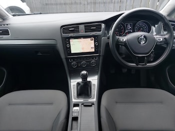 Used Volkswagen Golf 2019 for sale - 79451958: Photo