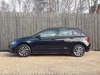 Used Volkswagen Polo 2023 for sale - 77405432: Photo