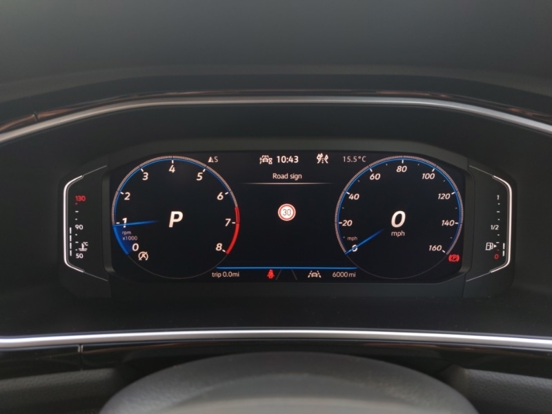 Used Volkswagen T-Roc 2024 for sale - 77197585: Photo 16