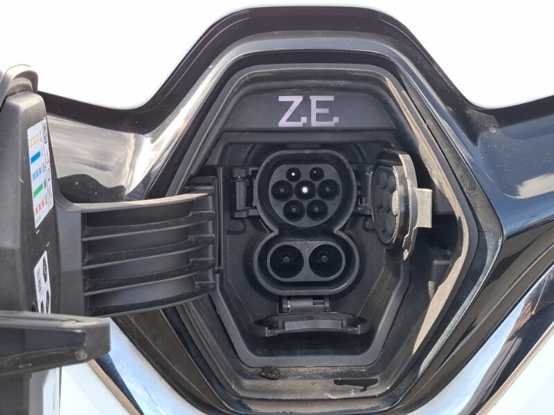 Used Renault Zoe 2022 for sale - 77580071: Photo 18