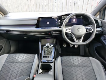 Used Volkswagen Golf 2023 for sale - 78151188: Photo