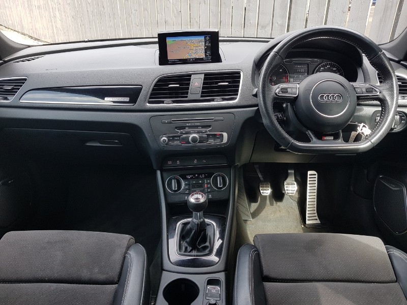 Used Audi Q3 2017 for sale - 76556409: Photo 2