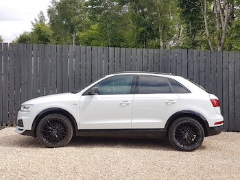 Used Audi Q3 2017 for sale - 76556409: Photo