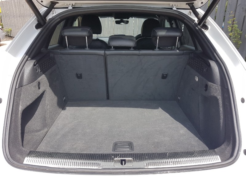 Used Audi Q3 2017 for sale - 76556409: Photo 8