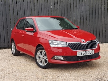 Used Skoda Fabia 2018 for sale - 75530509: Photo