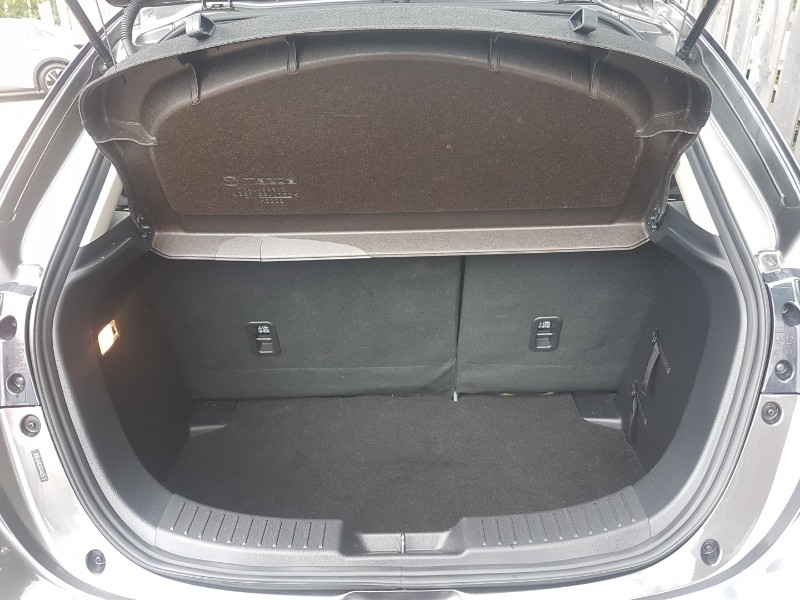 Used Mazda Mazda2 2024 for sale - 76145421: Photo 8