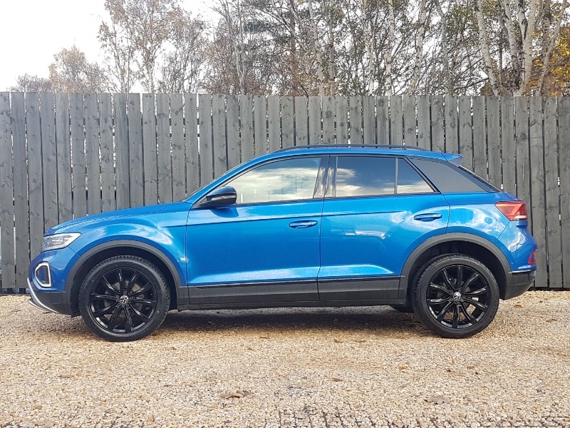 Used Volkswagen T-Roc 2023 for sale - 76533116: Photo 4