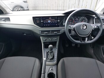 Used Volkswagen Polo 2018 for sale - 78183636: Photo