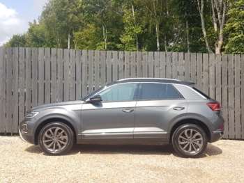Used Volkswagen T-Roc 2022 for sale - 74860615: Photo
