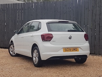 Used Volkswagen Polo 2019 for sale - 76543359: Photo