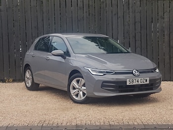 Volkswagen - Golf