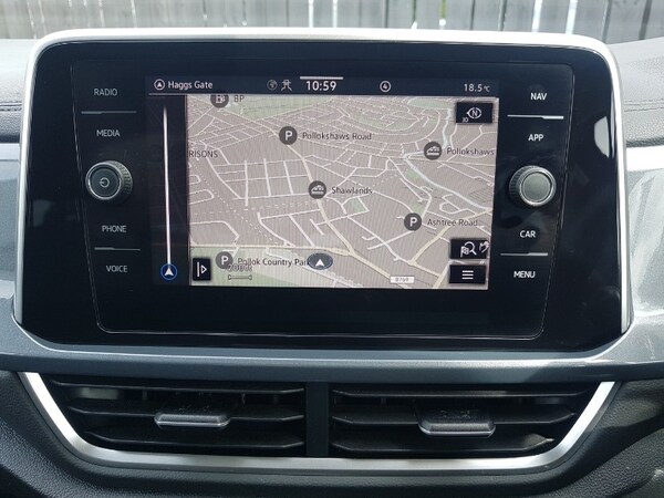Used Volkswagen T-Roc 2022 for sale - 76221561: Photo 11