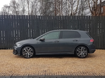 Used Volkswagen Golf 2024 for sale - 77873821: Photo