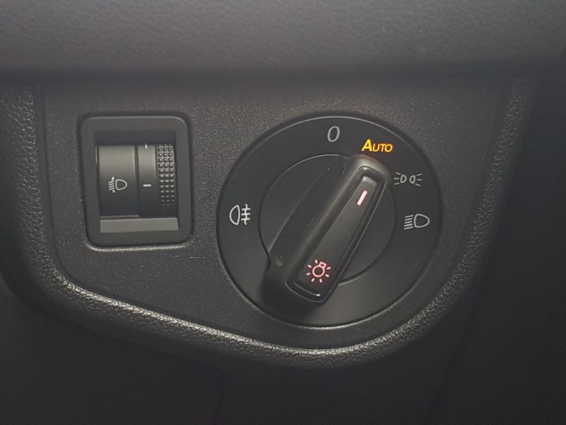 Used Volkswagen Polo 2019 for sale - 76160400: Photo 11