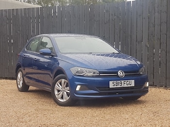 Used Volkswagen Polo 2019 for sale - 76160400: Photo