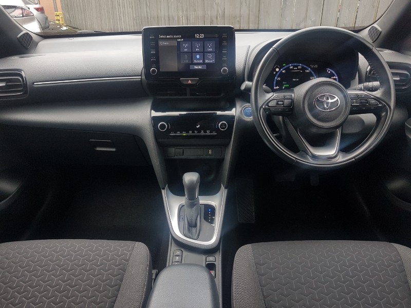 Used Toyota Yaris Cross 2022 for sale - 77530788: Photo 2