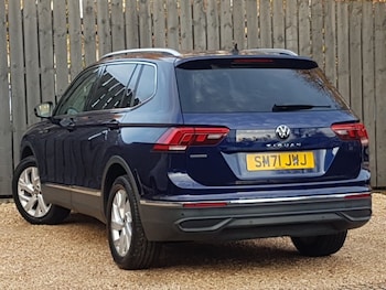 Used Volkswagen Tiguan Allspace 2021 for sale - 76619012: Photo