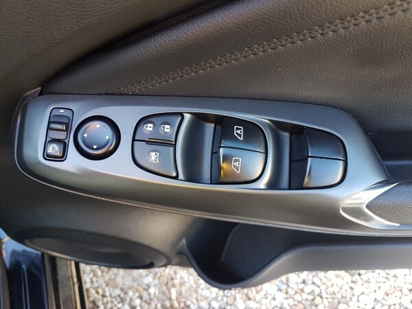 Used Nissan Juke 2024 for sale - 76052803: Photo 16
