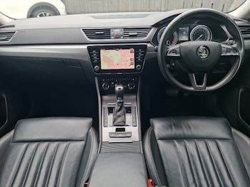 Used Skoda Superb 2019 for sale - 79505608: Photo