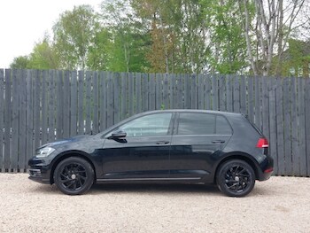 Used Volkswagen Golf 2019 for sale - 78533022: Photo
