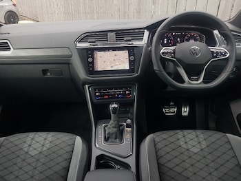 Used Volkswagen Tiguan 2022 for sale - 76188220: Photo 2