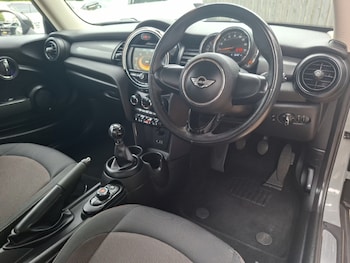 Used MINI Hatch 2017 for sale - 79546275: Photo