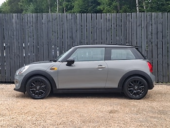 Used MINI Hatch 2017 for sale - 79546275: Photo
