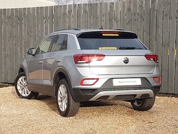 Used Volkswagen T-Roc 2025 for sale - 77208916: Photo