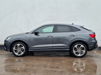 Used Audi Q3 2022 for sale - 78952656: Photo