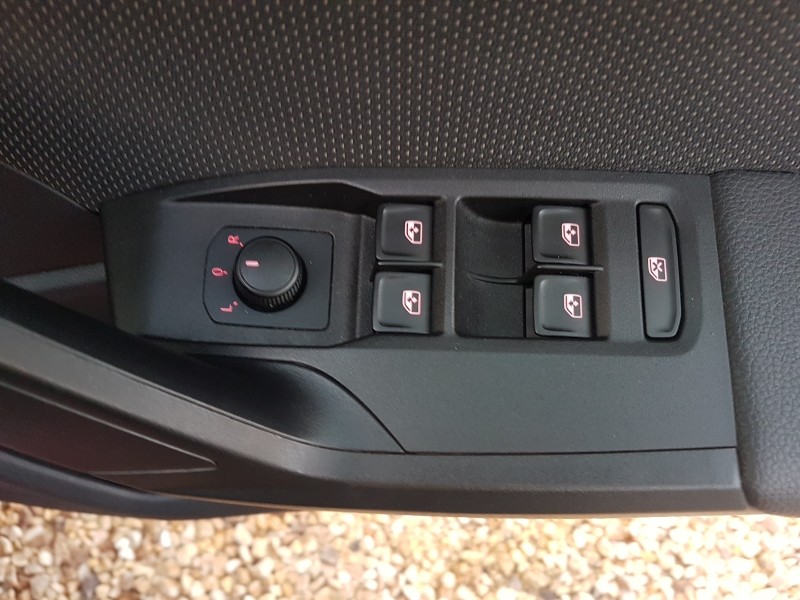 Used SEAT Arona 2018 for sale - 76932393: Photo 16