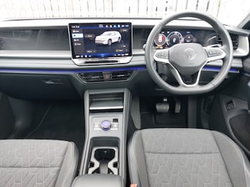 Used Volkswagen Touran 2025 for sale - 78642440: Photo