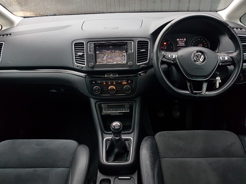 Used Volkswagen Sharan 2018 for sale - 77183701: Photo 2