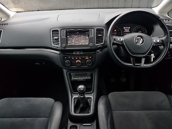 Used Volkswagen Sharan 2018 for sale - 77183701: Photo