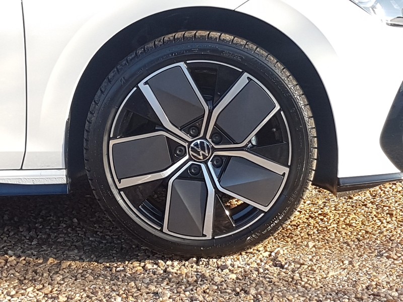 Used Volkswagen Golf 2025 for sale - 78155833: Photo 13