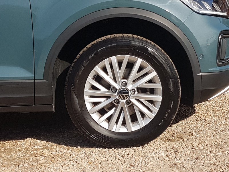 Used Volkswagen T-Roc 2023 for sale - 77956609: Photo 13