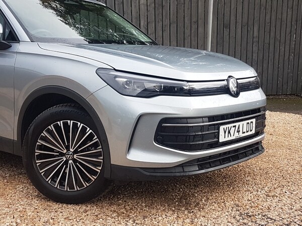 Used Volkswagen Tiguan 2024 for sale - 76225965: Photo 12